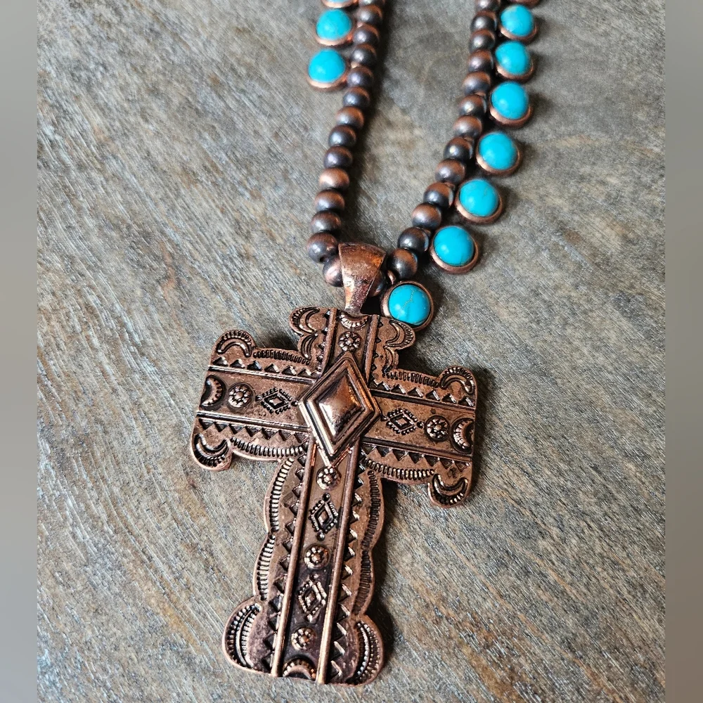 NWT Bronze large cross pendant turquoise beaded necklace